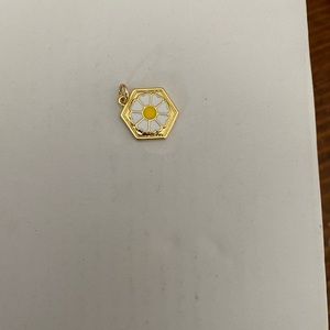 Daisy charm pendant